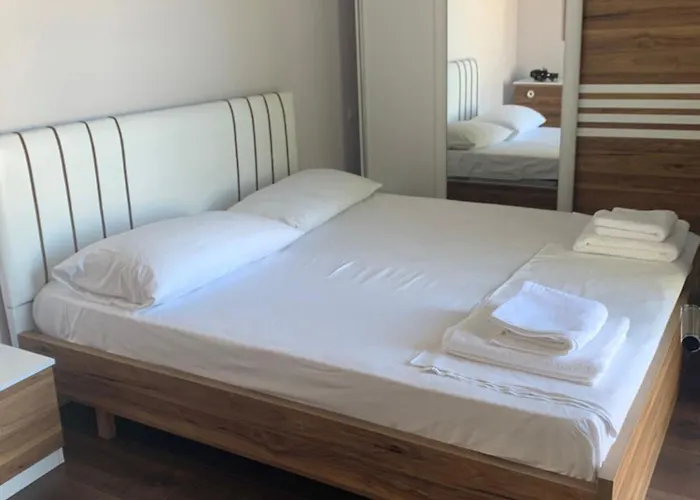 High Rise Near Lägenhet Durrës